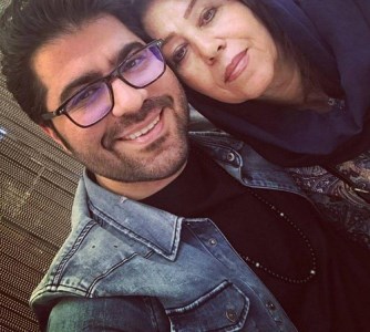 حامد همایون و مادرش /عکس