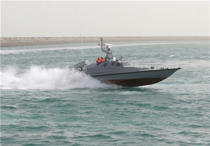 بازداشت ۵ خدمه شناور صیادی خارجی در آب‌های خلیج فارس