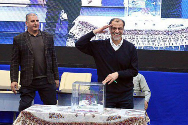 محمود خسروی وفا رئیس کمیته ملی پارالمپیک باقی ماند