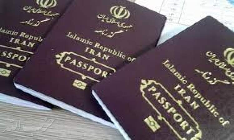 موافقت پلیس با افزایش اعتبار گذرنامه‌ها به 10 سال