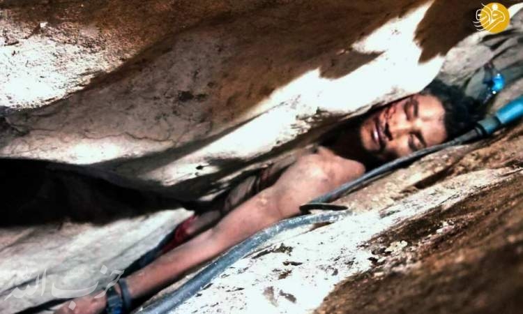 مردی که چهار روز بدون آب و غذا بین دو صخره گیر کرد