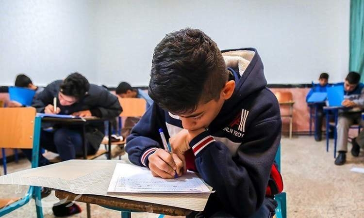 بررسی نگرانی خانواده دانش‌آموزان پایه نهم‌/ اطلاعاتی درباره امتحانات حضوری