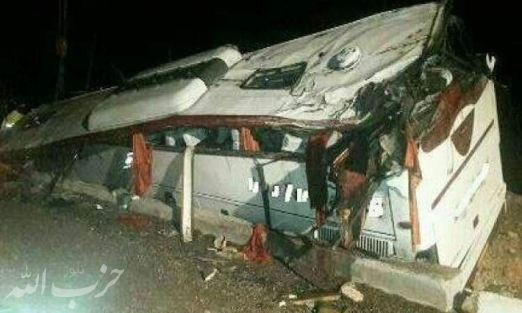 واژگونی اتوبوس در محور سیرجان به شیراز‎