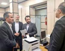 ​بازدید ميداني مدیرعامل بانک صادرات ایران از برخی شعب در ساعات کاری پایانی سال