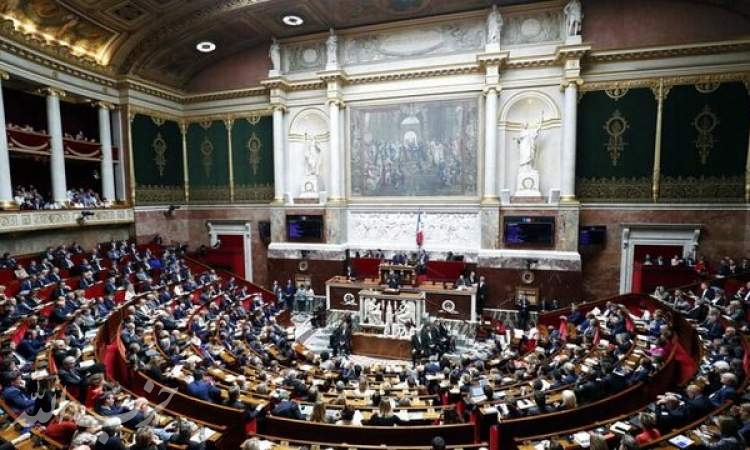 پارلمان فرانسه قانون "منع اسلام سیاسی" را تصویب کرد