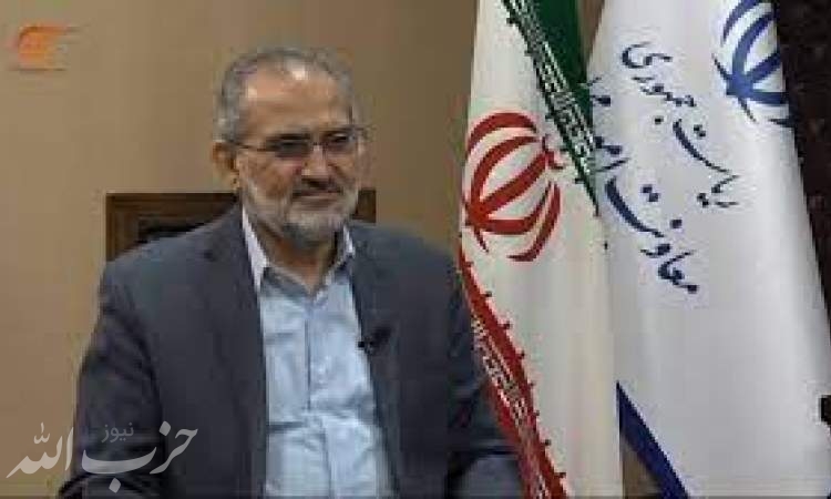حسینی:دولت برای جلوگیری از دریافت حقوق‌های نجومی برنامه‌ریزی می‌کند