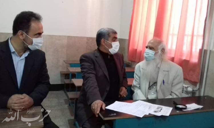 پیرمرد ۸۲ ساله در امتحانات دی ماه مدارس البرز شرکت کرد