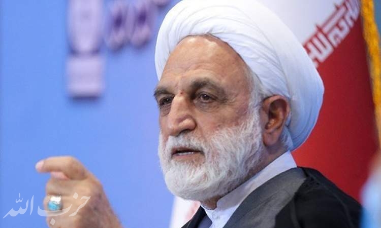 هدف نهایی دشمن "فشار به اقتصاد و معیشت ملت ایران" است