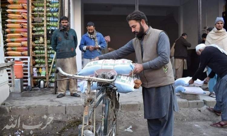 کمبود آرد در پاکستان/ قیمت کیسه ۲۰ کیلویی آرد ۲۲۰ هزار تومان شد