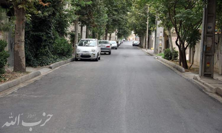 عملیات آسفالت خیابان‌های ۴۵ متری گلشهر انجام شد