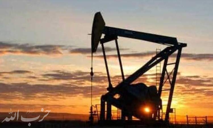 بهای نفت خام در سایه کاهش ارزش دلار افزایش یافت