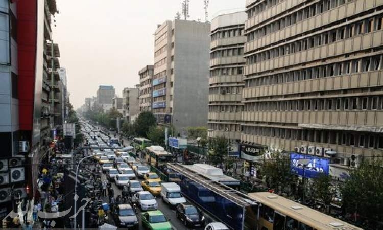 وضعیت ترافیک در بزرگراه‌های تهران/ افزایش تردد خودروها