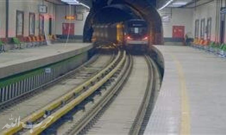 افزایش سفرهای خط دو قطار شهری کرج